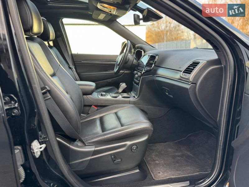 Фото Jeep Grand Cherokee з оголошення AUTO.RIA