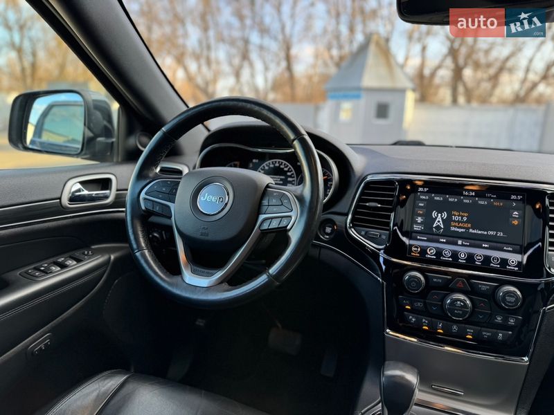 Фото Jeep Grand Cherokee з оголошення AUTO.RIA
