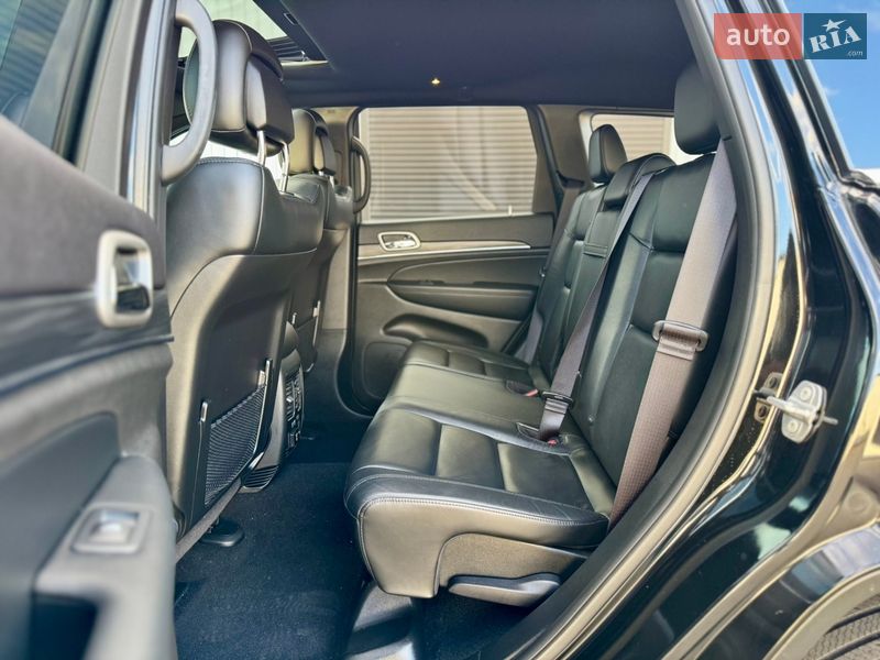 Фото Jeep Grand Cherokee з оголошення AUTO.RIA