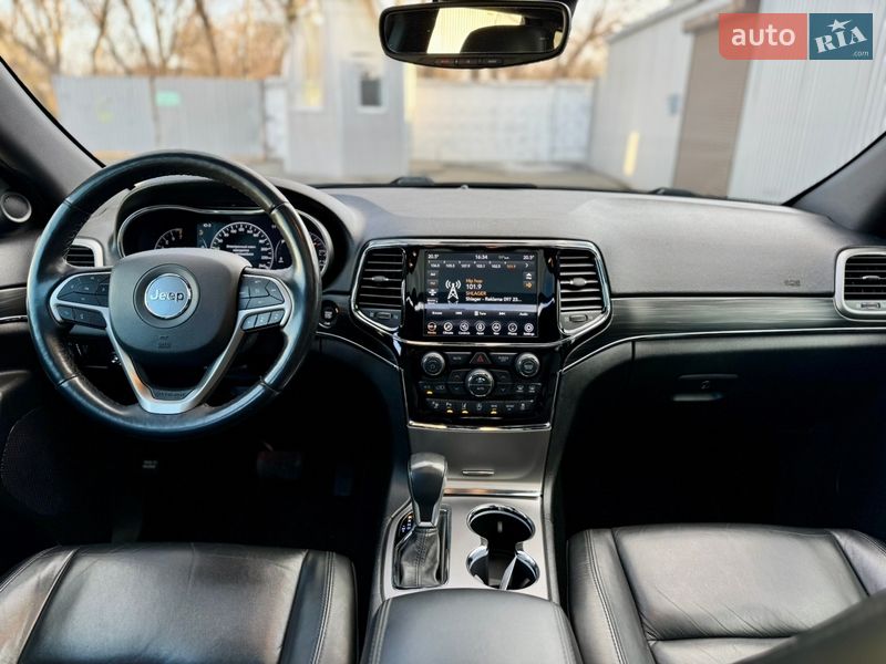 Фото Jeep Grand Cherokee з оголошення AUTO.RIA