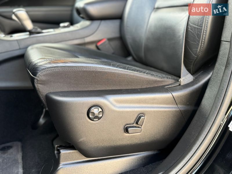 Фото Jeep Grand Cherokee з оголошення AUTO.RIA