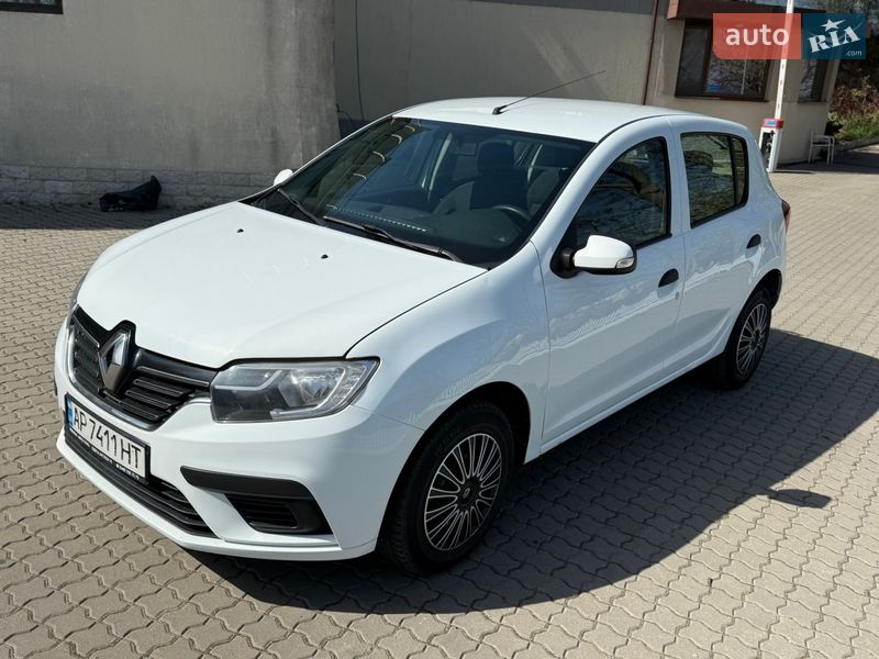 Фото Renault Sandero з оголошення AUTO.RIA