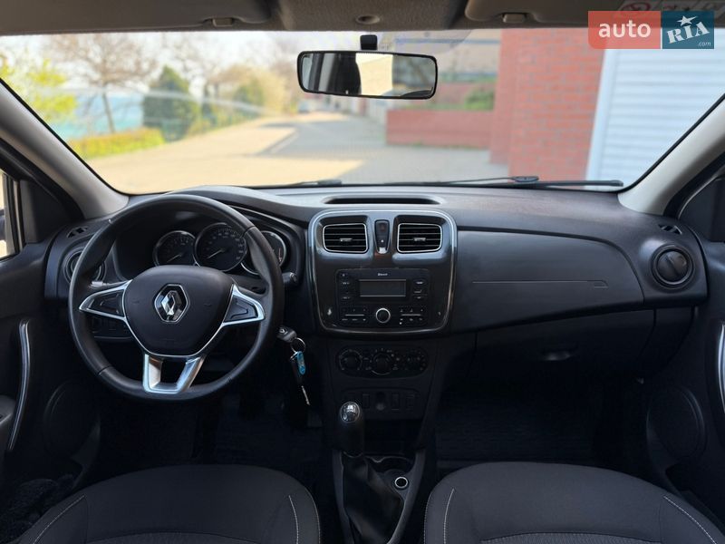 Фото Renault Sandero з оголошення AUTO.RIA