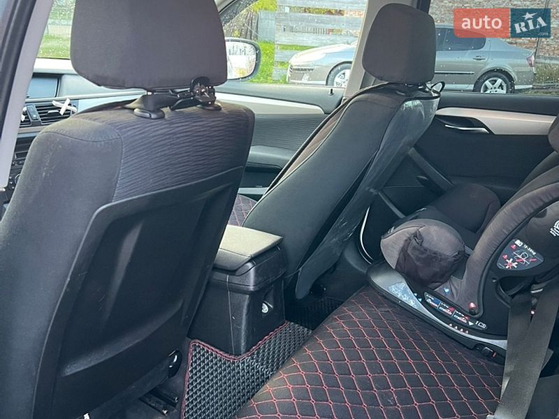 Фото BMW X1 з оголошення AUTO.RIA