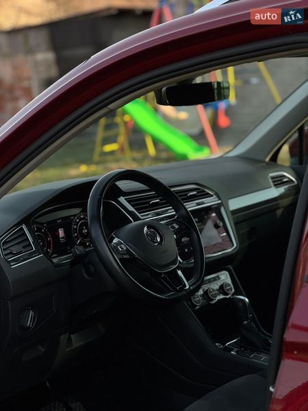 Фото Volkswagen Tiguan з оголошення AUTO.RIA