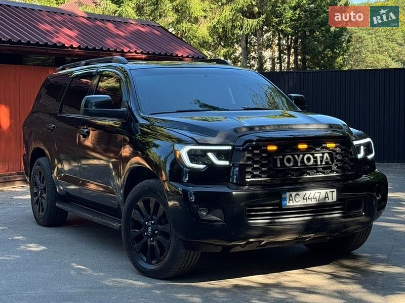 Фото Toyota Sequoia з оголошення AUTO.RIA