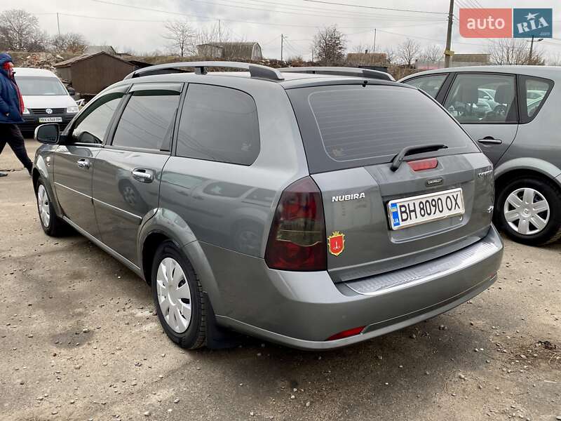 Фото Chevrolet Nubira з оголошення AUTO.RIA