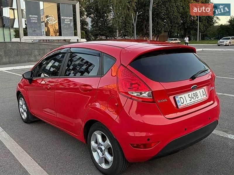 Фото Ford Fiesta з оголошення AUTO.RIA