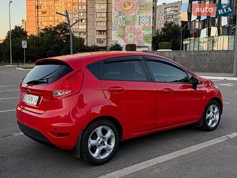 Фото Ford Fiesta з оголошення AUTO.RIA