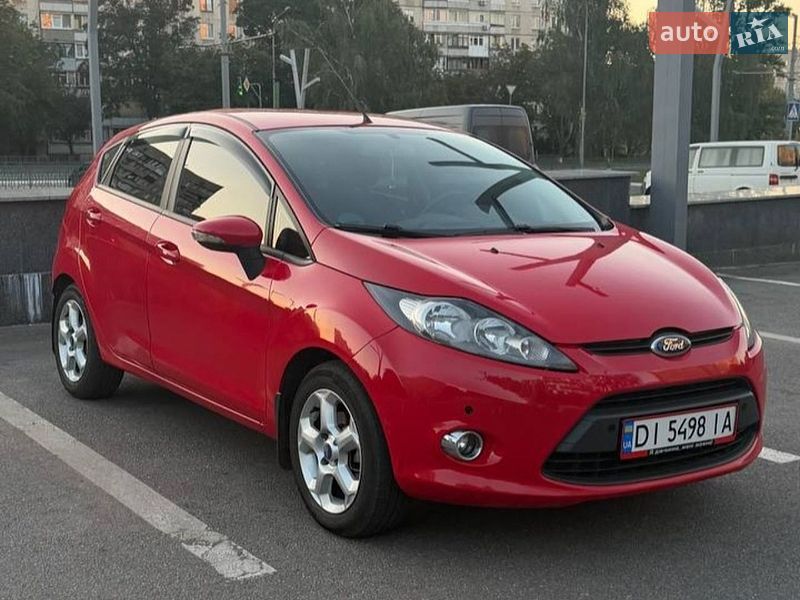 Фото Ford Fiesta з оголошення AUTO.RIA