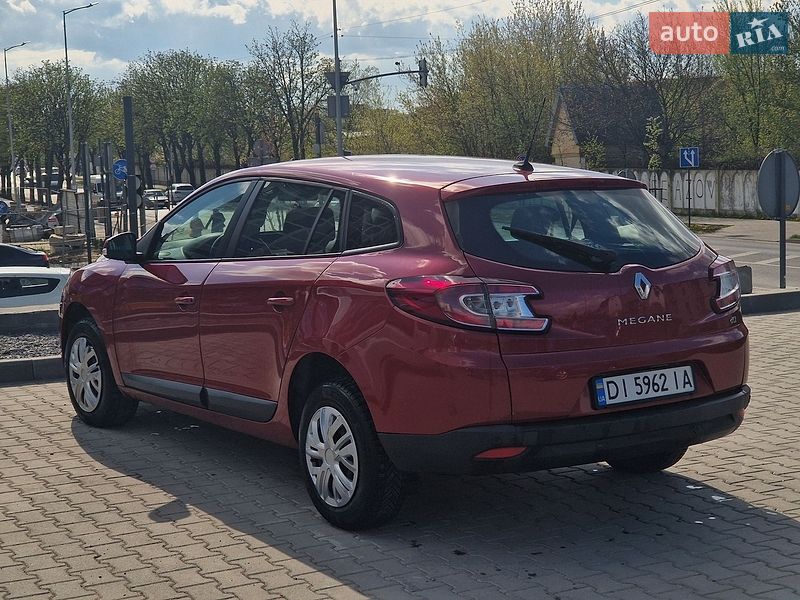 Фото Renault Megane з оголошення AUTO.RIA