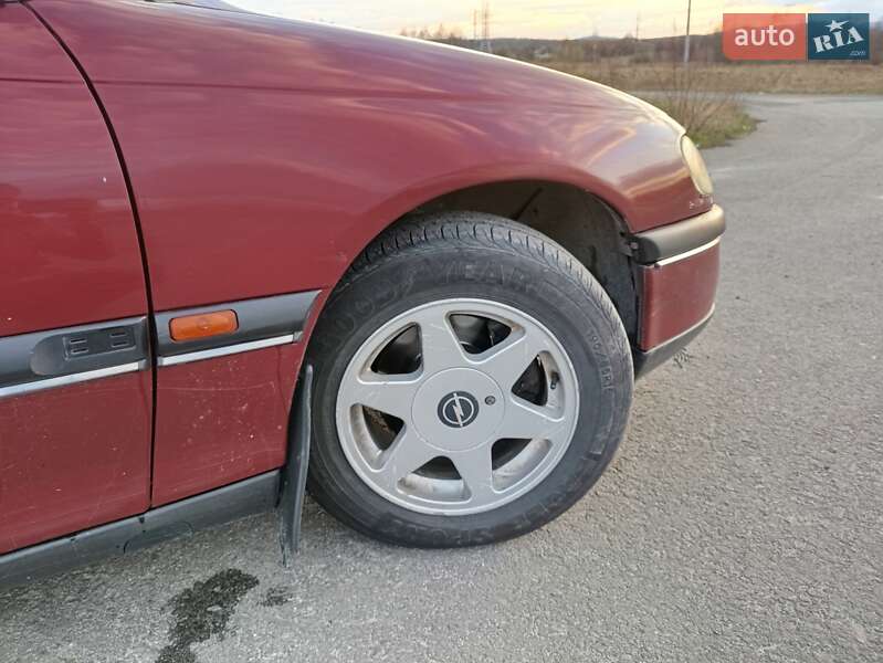 Фото Opel Omega з оголошення AUTO.RIA