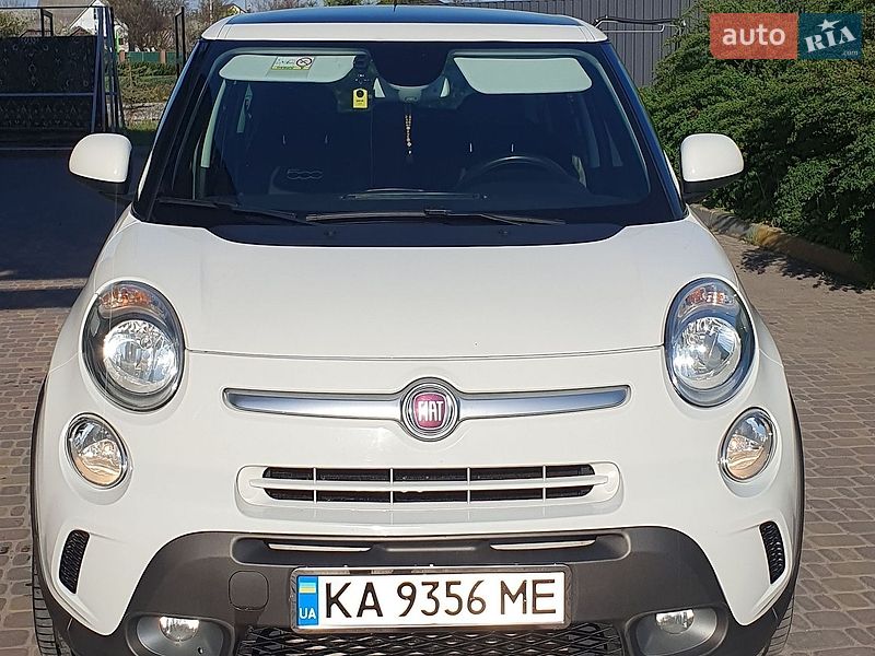 Фото Fiat 500L з оголошення AUTO.RIA