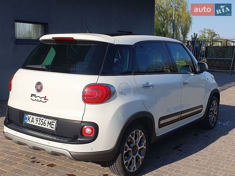 Фото Fiat 500L з оголошення AUTO.RIA