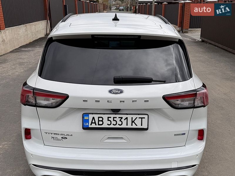 Фото Ford Escape з оголошення AUTO.RIA