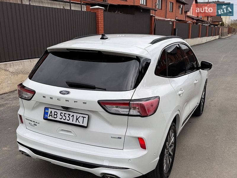 Фото Ford Escape з оголошення AUTO.RIA