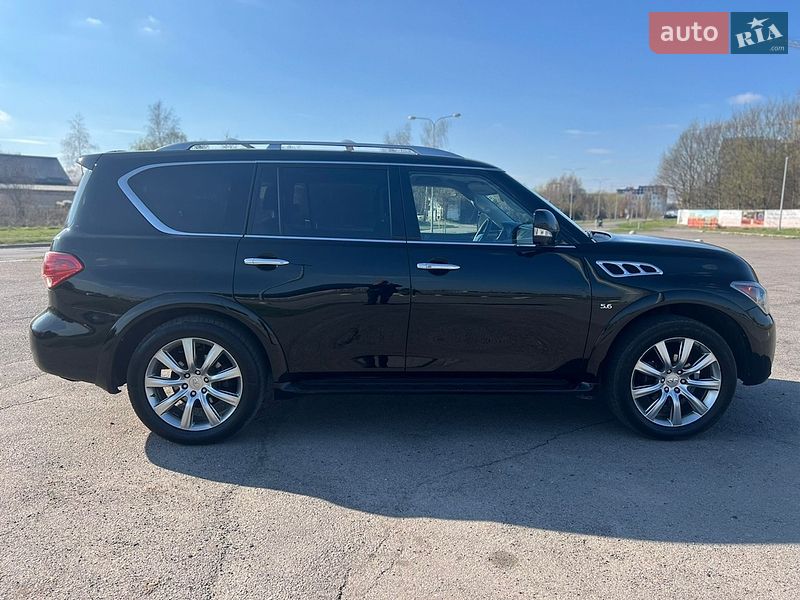 Фото Infiniti QX80 з оголошення AUTO.RIA