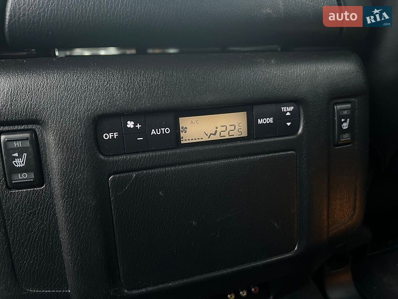 Фото Infiniti QX80 з оголошення AUTO.RIA