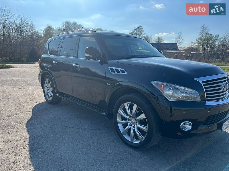 Фото Infiniti QX80 з оголошення AUTO.RIA
