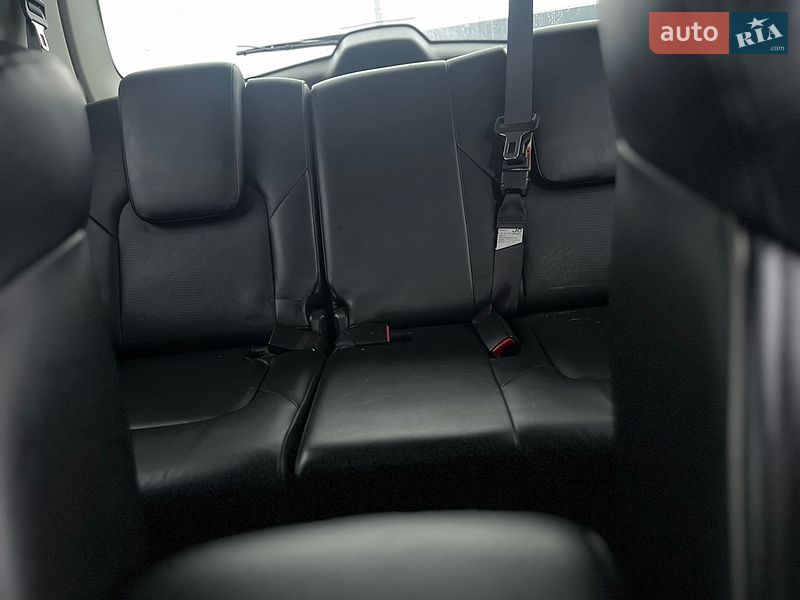 Фото Infiniti QX80 з оголошення AUTO.RIA