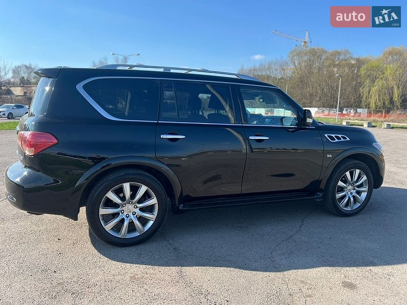 Фото Infiniti QX80 з оголошення AUTO.RIA