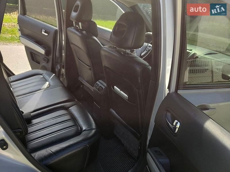 Фото Nissan X-Trail з оголошення AUTO.RIA