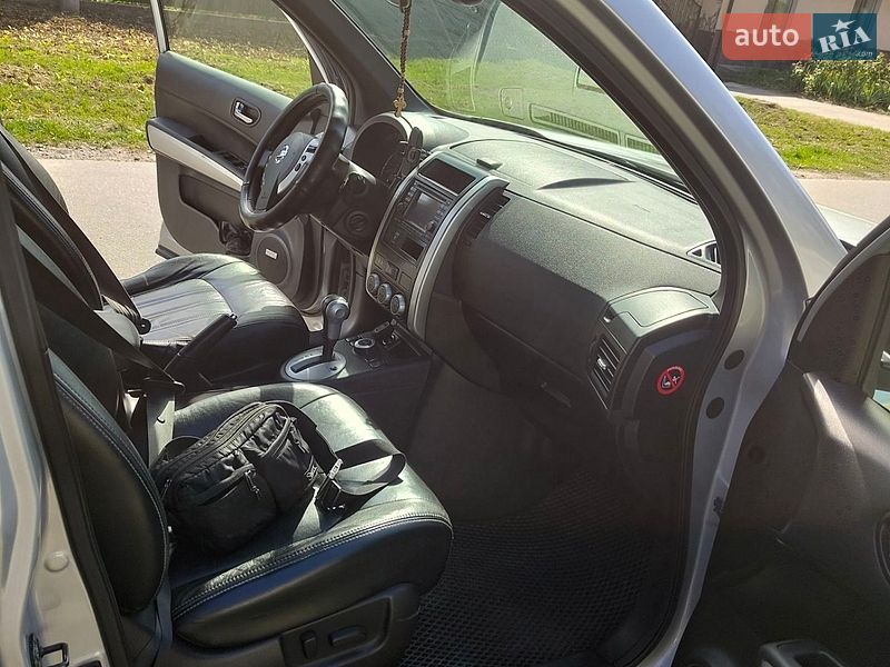 Фото Nissan X-Trail з оголошення AUTO.RIA