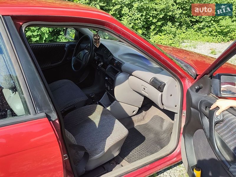 Фото Opel Astra з оголошення AUTO.RIA