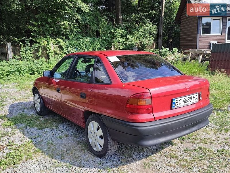 Фото Opel Astra з оголошення AUTO.RIA