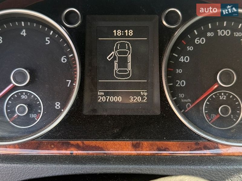 Фото Volkswagen Passat з оголошення AUTO.RIA