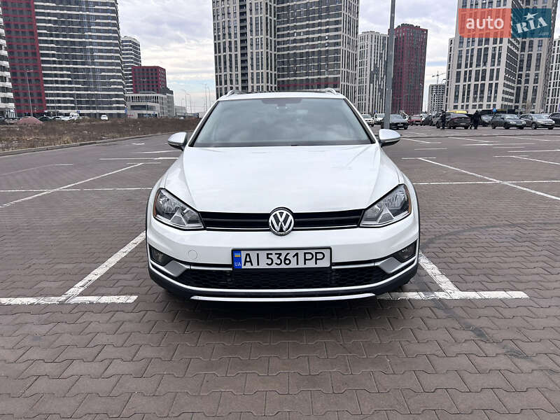 Фото Volkswagen Golf Alltrack з оголошення AUTO.RIA