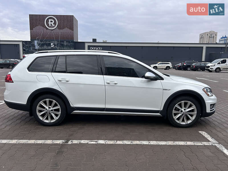 Фото Volkswagen Golf Alltrack з оголошення AUTO.RIA