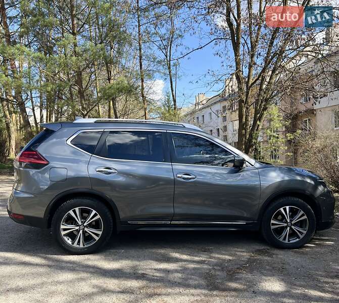 Фото Nissan Rogue з оголошення AUTO.RIA