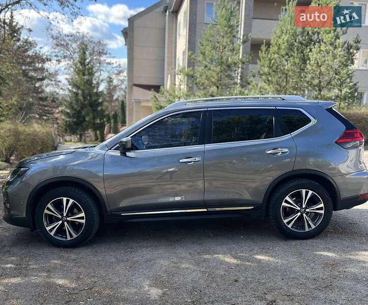 Фото Nissan Rogue з оголошення AUTO.RIA