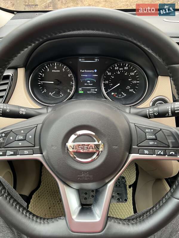 Фото Nissan Rogue з оголошення AUTO.RIA