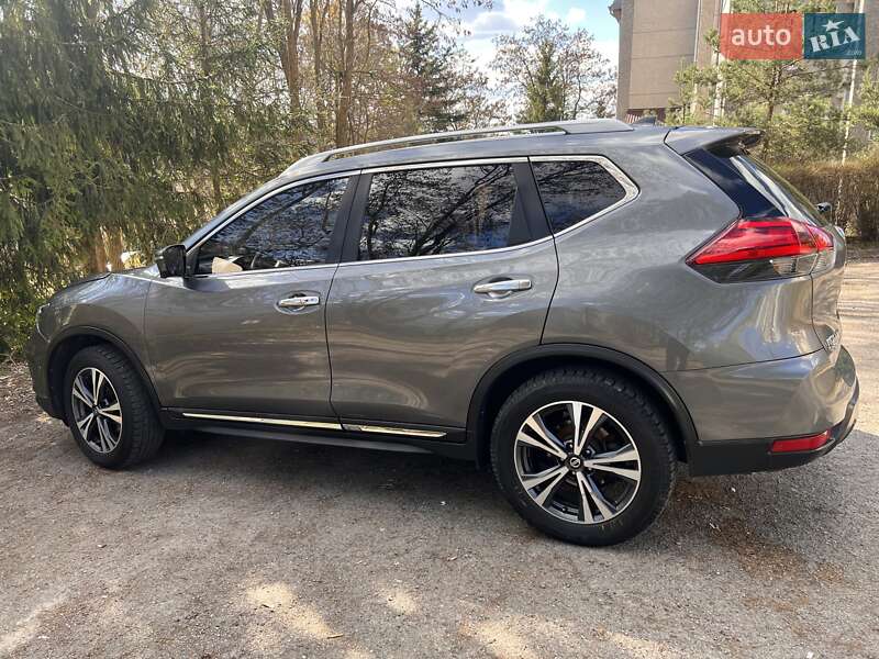 Фото Nissan Rogue з оголошення AUTO.RIA
