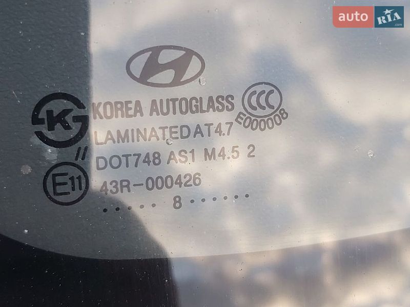 Фото Hyundai Elantra з оголошення AUTO.RIA
