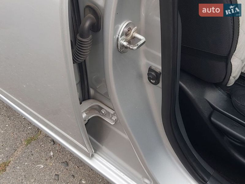 Фото Hyundai Elantra з оголошення AUTO.RIA
