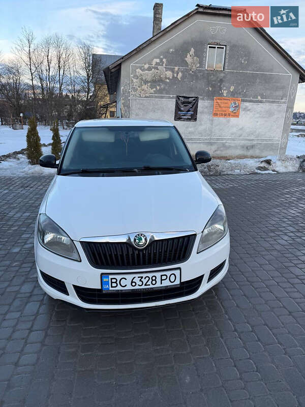 Фото Skoda Fabia з оголошення AUTO.RIA