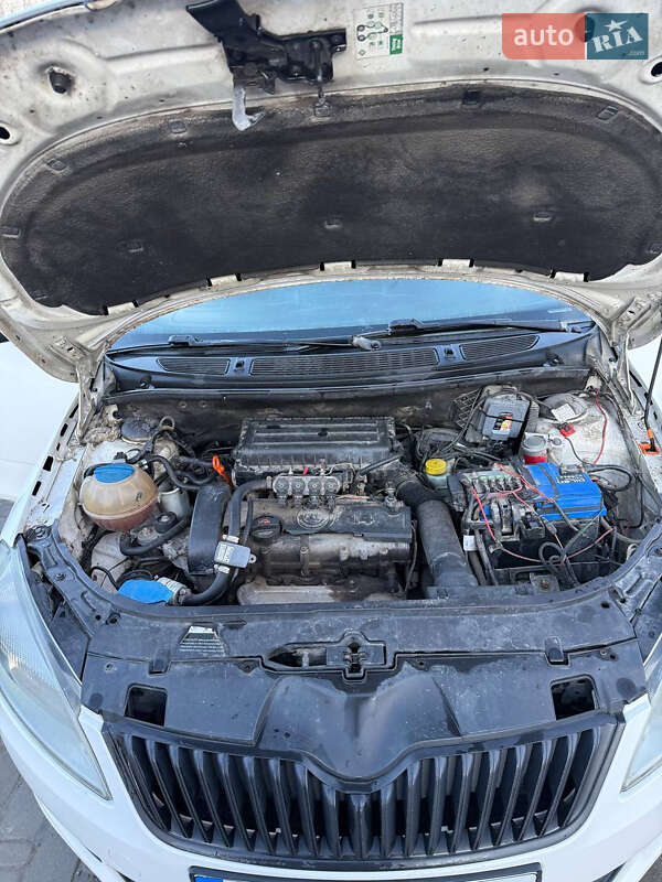 Фото Skoda Fabia з оголошення AUTO.RIA