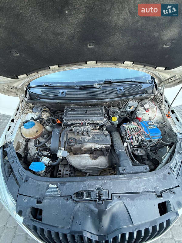 Фото Skoda Fabia з оголошення AUTO.RIA