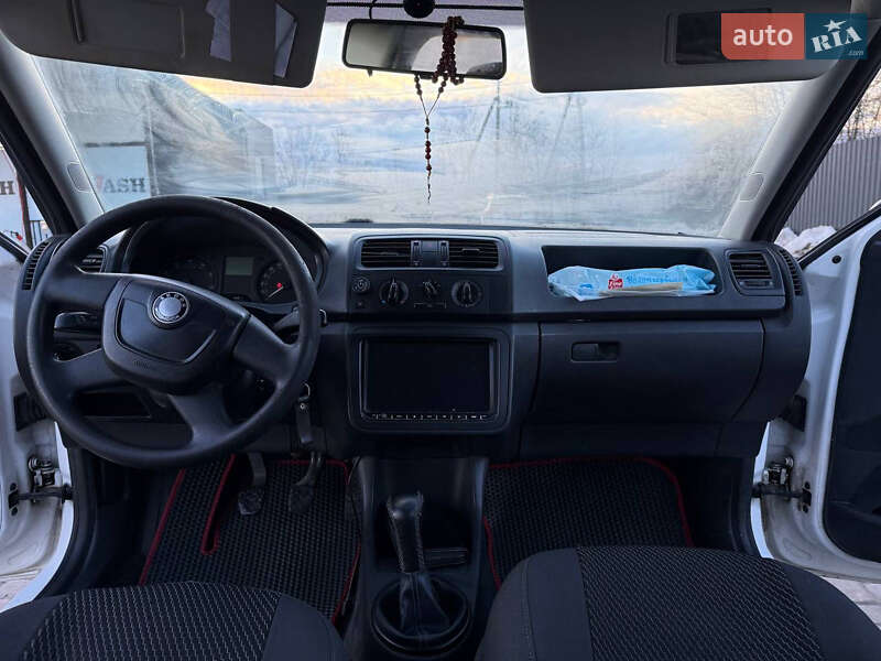 Фото Skoda Fabia з оголошення AUTO.RIA