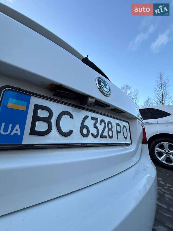 Фото Skoda Fabia з оголошення AUTO.RIA