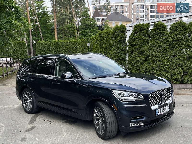 Фото Lincoln Aviator з оголошення AUTO.RIA