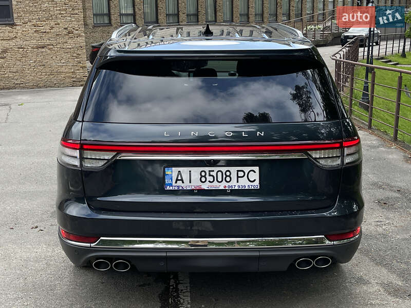 Фото Lincoln Aviator з оголошення AUTO.RIA