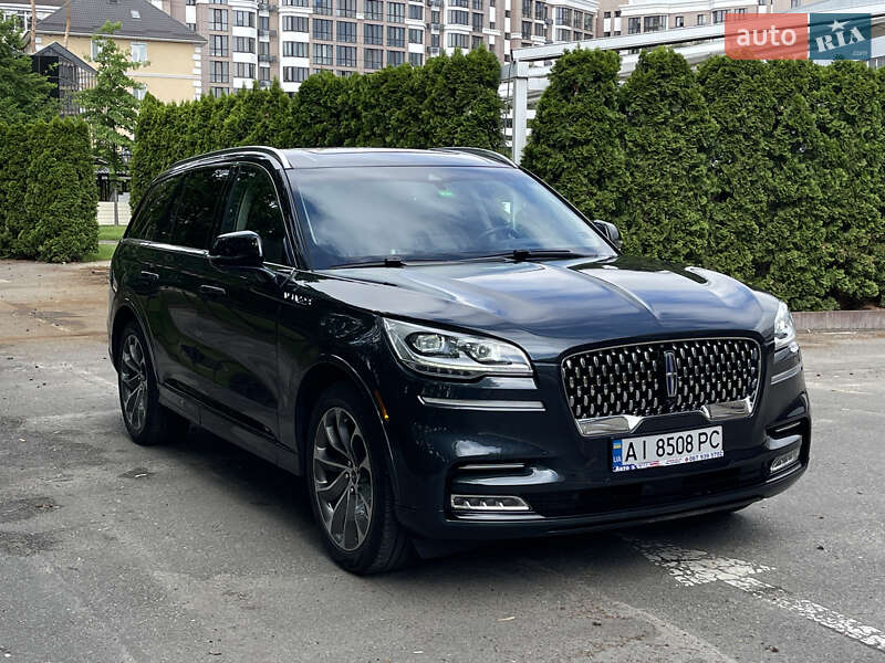 Фото Lincoln Aviator з оголошення AUTO.RIA