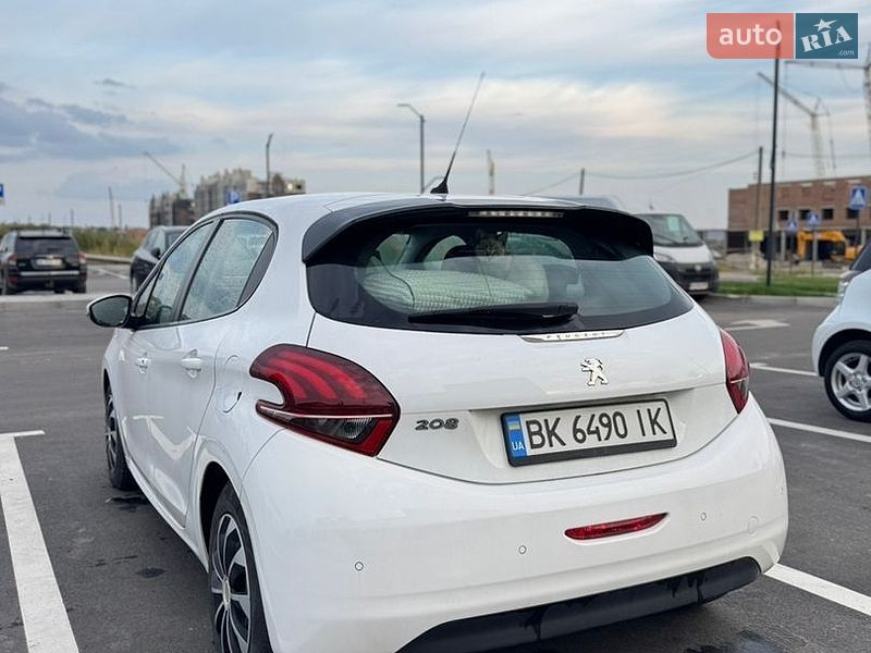 Фото Peugeot 208 з оголошення AUTO.RIA