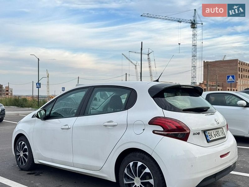 Фото Peugeot 208 з оголошення AUTO.RIA