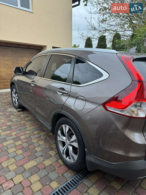 Фото Honda CR-V з оголошення AUTO.RIA