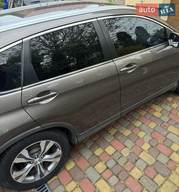 Фото Honda CR-V з оголошення AUTO.RIA